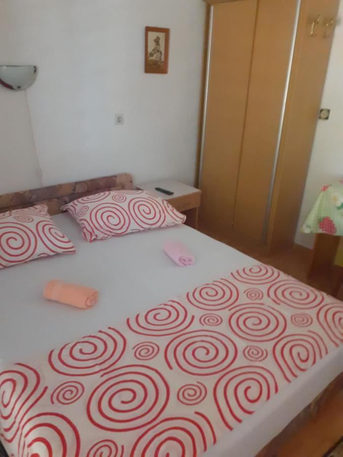 נובליה Apartmani Karuza מראה חיצוני תמונה