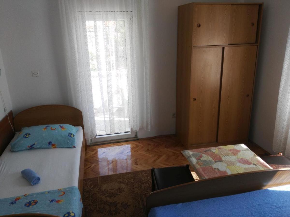 נובליה Apartmani Karuza מראה חיצוני תמונה