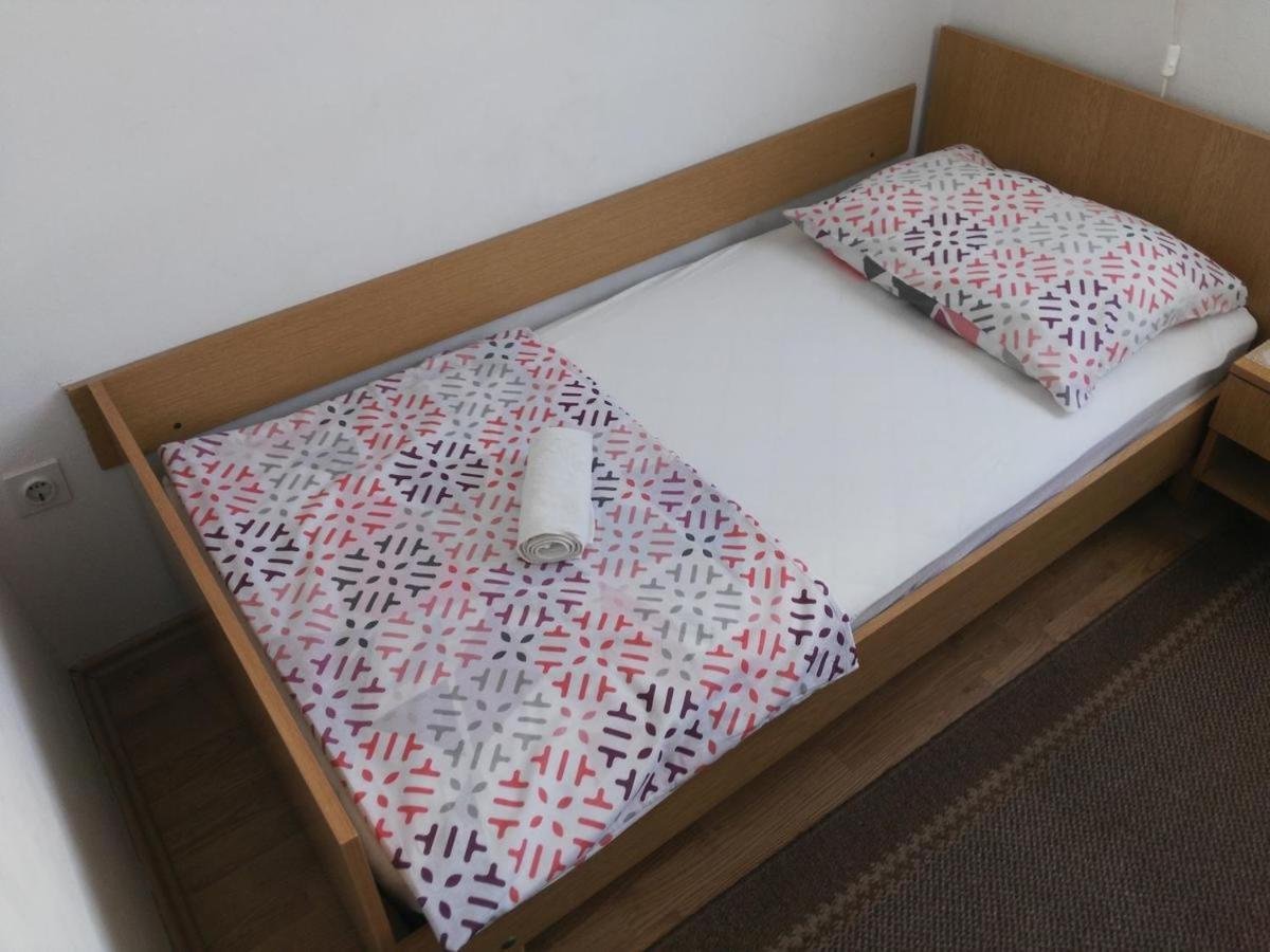 נובליה Apartmani Karuza מראה חיצוני תמונה