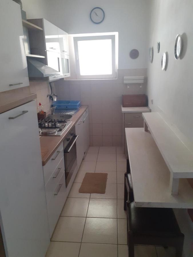 נובליה Apartmani Karuza מראה חיצוני תמונה